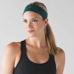 Lululemon Fly Away Tamer Headband II Hunter Green Black